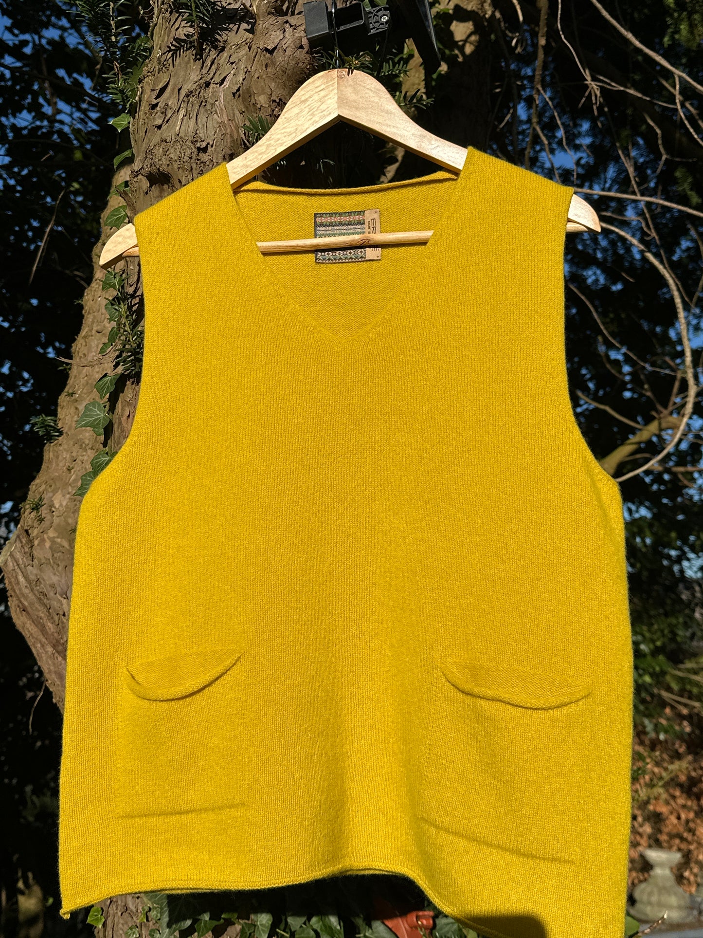 Eribe Corry V-Neck Tank Top Picalilli