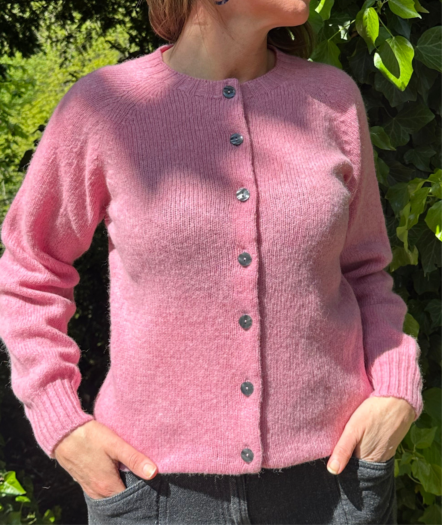 Harley Of Scotland New Shetland Cardigan In Sakura