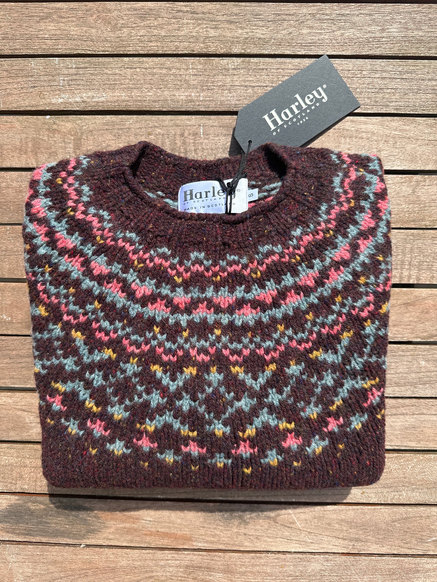 New Harley Of Scotland Chunky Fairisle In Lewis