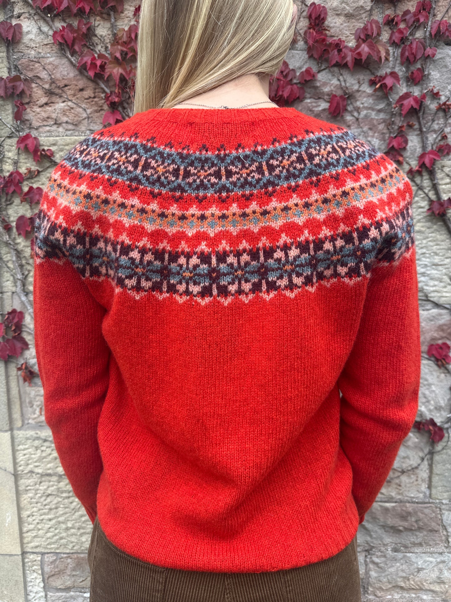 Harley Of Scotland Hara Yoke Fair Isle Cardigan In Carmen 25