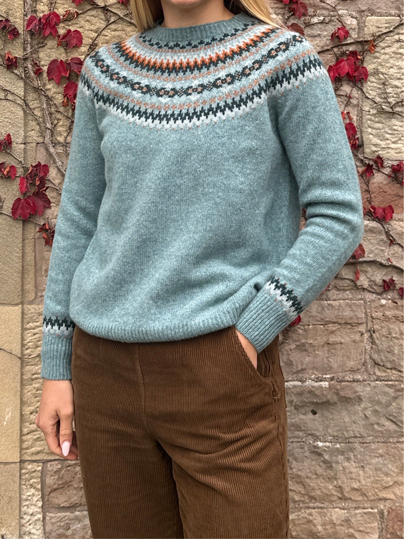 Harley Of Scotland Supersoft Yoke Sweater In Oribe Green
