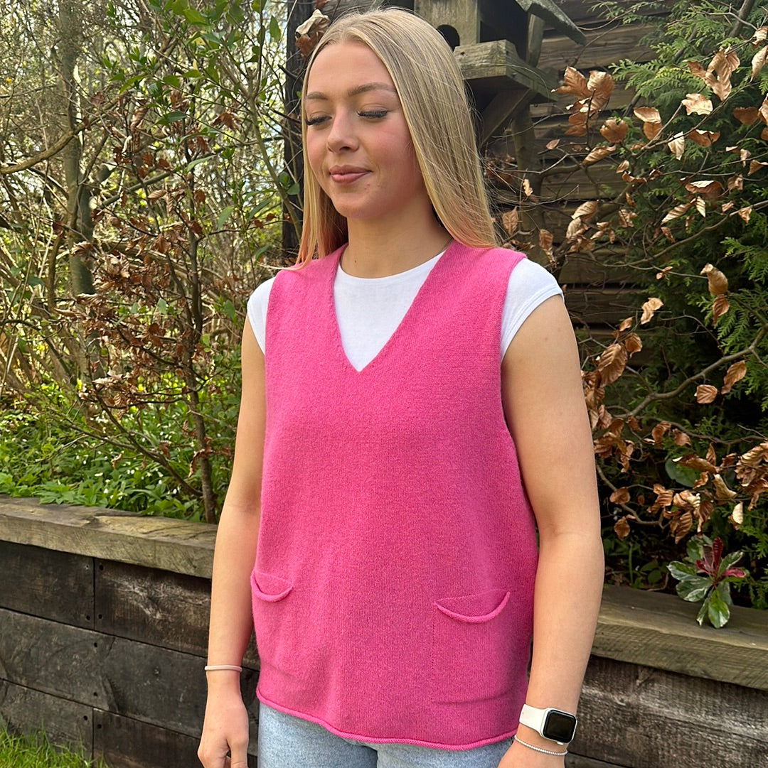 Eribe Corry V-Neck Tank Top Bubblegum