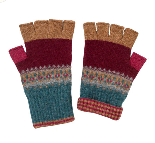 New Alloa Fingerless Gloves In Velvet