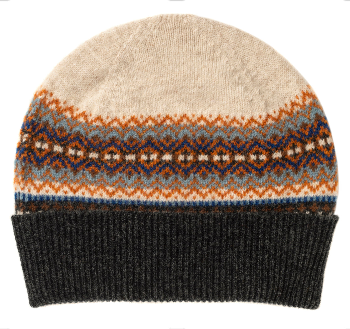 Eribe Alpine Turn Up Hat In Winter