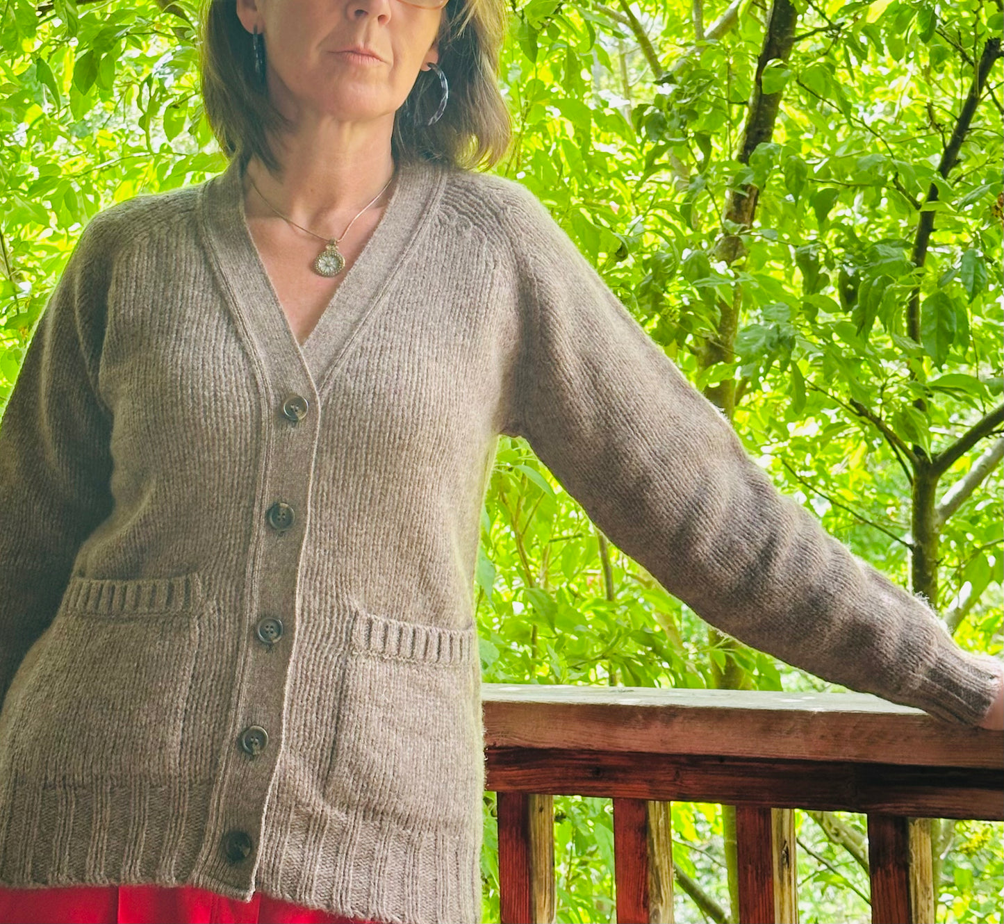 Harley Of Scotland V-Neck Cardigan In Tundra