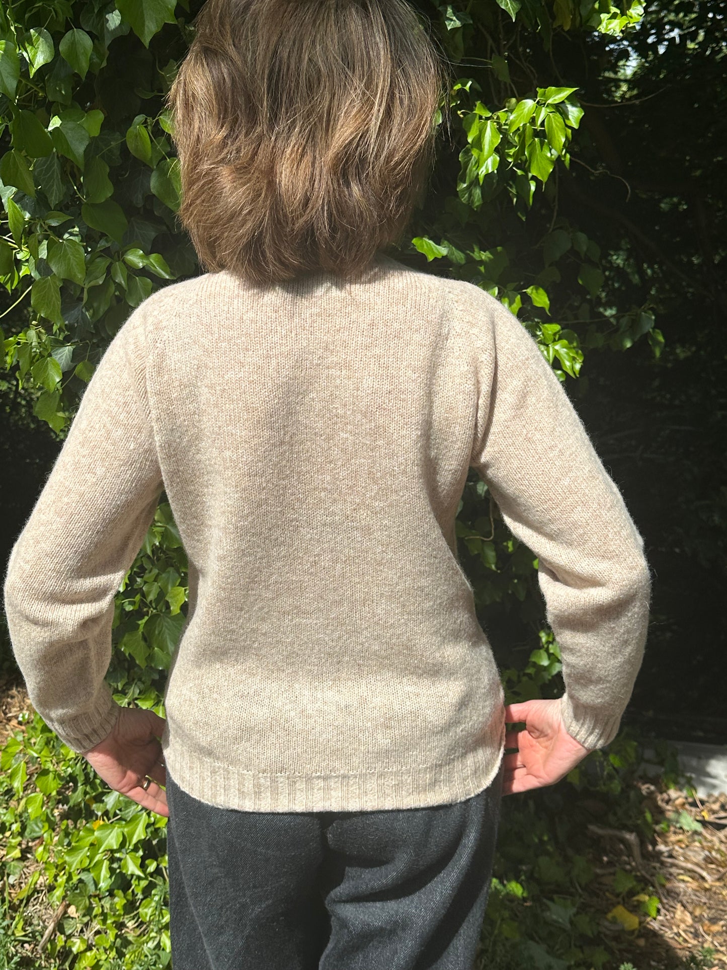 Harley Of Scotland New Shetland Cardigan In Calico