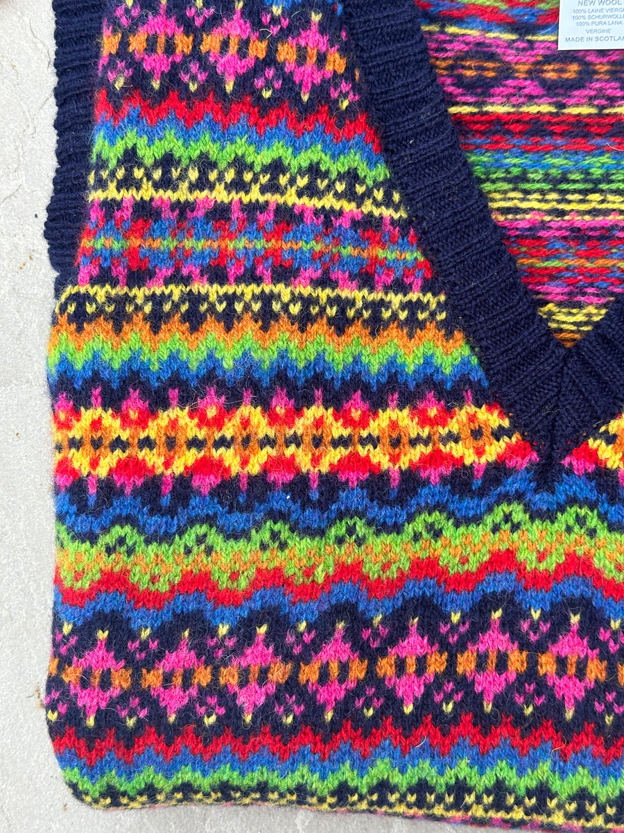 Harley Of Scotland Allover V-Neck Fairisle Vest – Thistle
