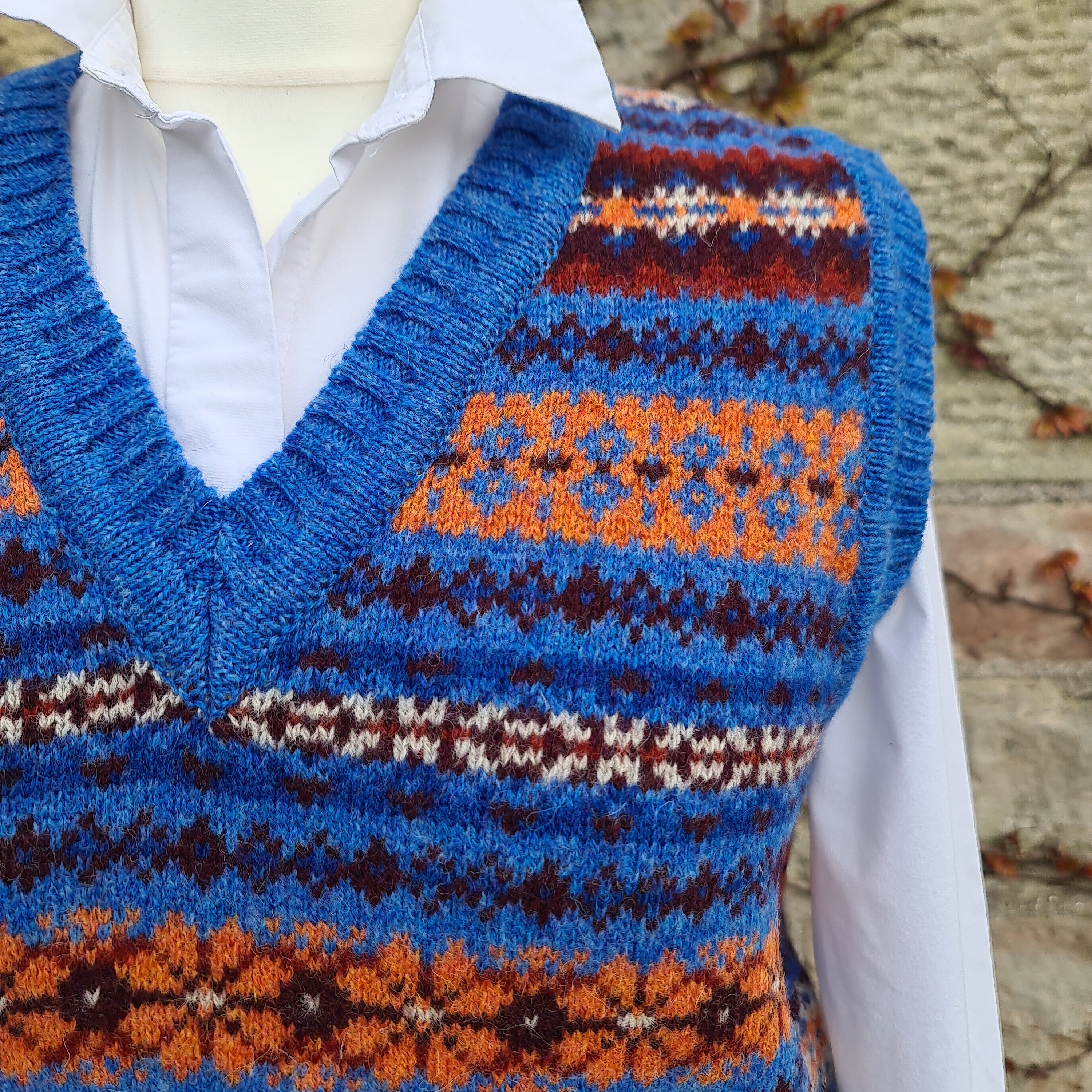 SALE New Harley Of Scotland All Over Fair Isle Tank Top In Blue Toon