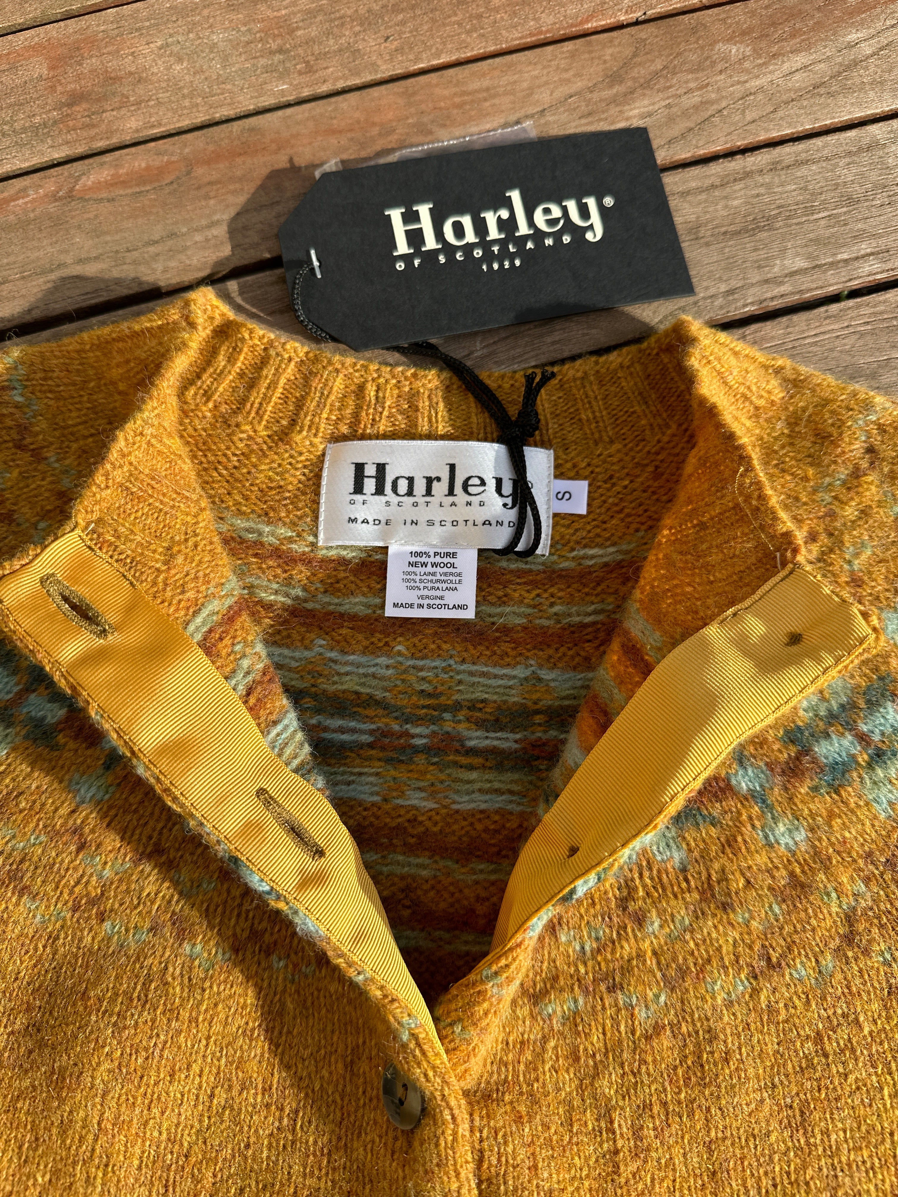 Harley Of Scotland Fairisle Cardigan In Cummin