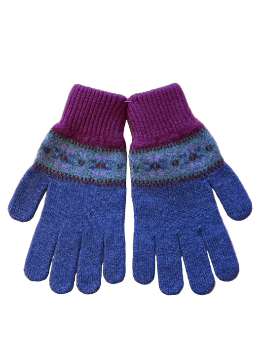 Green Grove Weavers Islay Gloves In Lupin