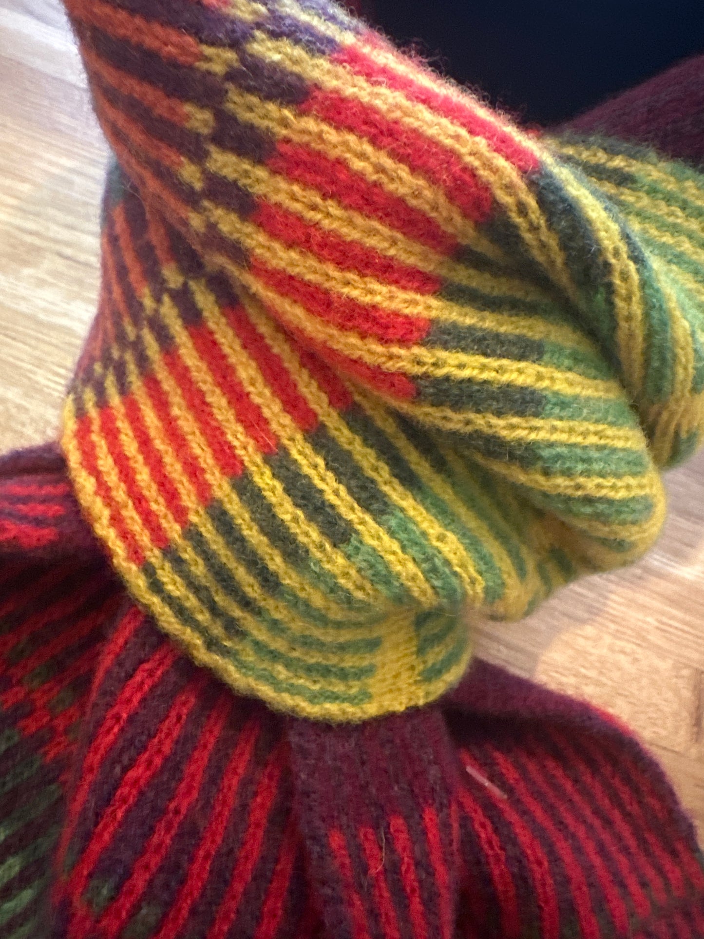 Gillies Scarf Hawthorn