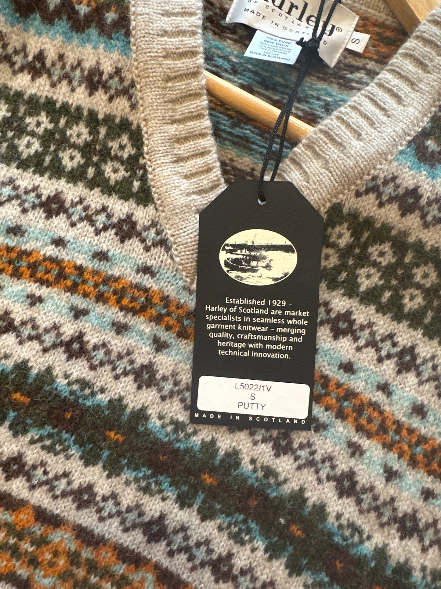 SALE Scottish Fairisle Slipover From Harley Of Scotland Size Small