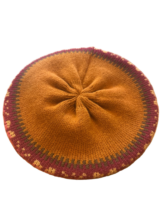 Scottish Green Grove Weavers Islay Beret In Bramble