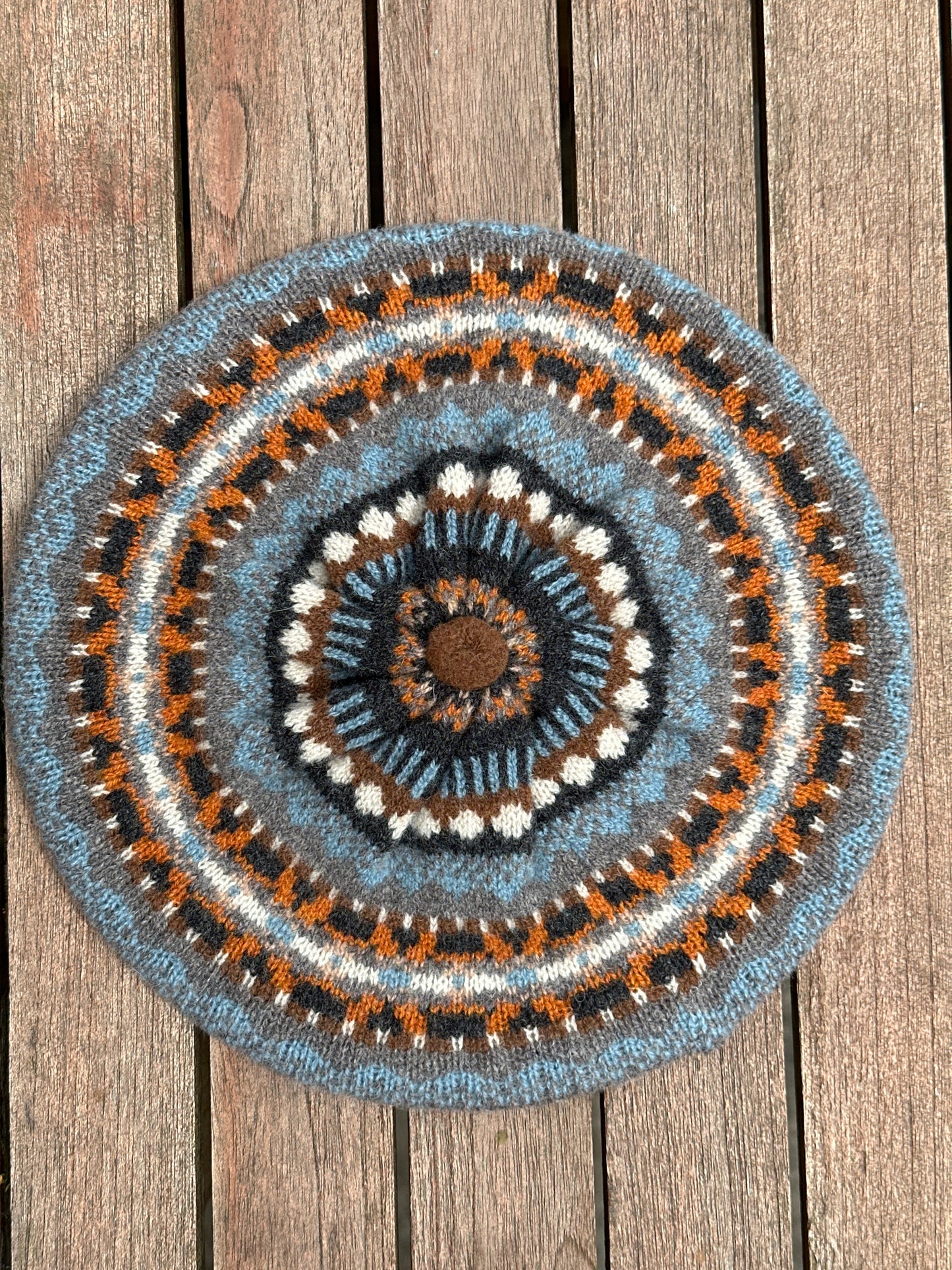 Eribe Fairisle Alloa Beret In Winter