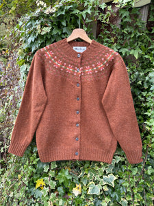 Harley Of Scotland New Fairisle Cardigan In Sienna