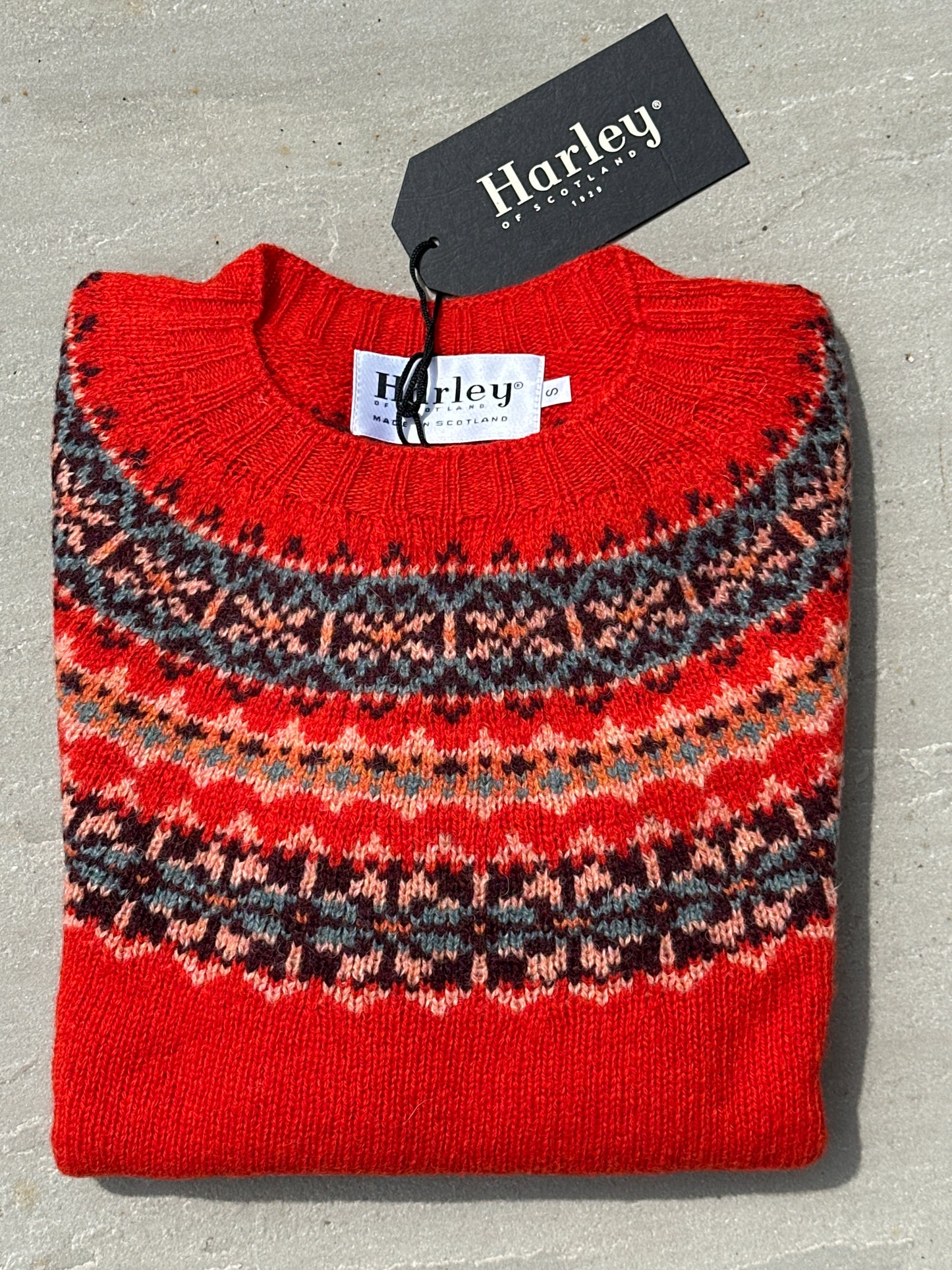 New Harley Of Scotland Fairisle In Carmen
