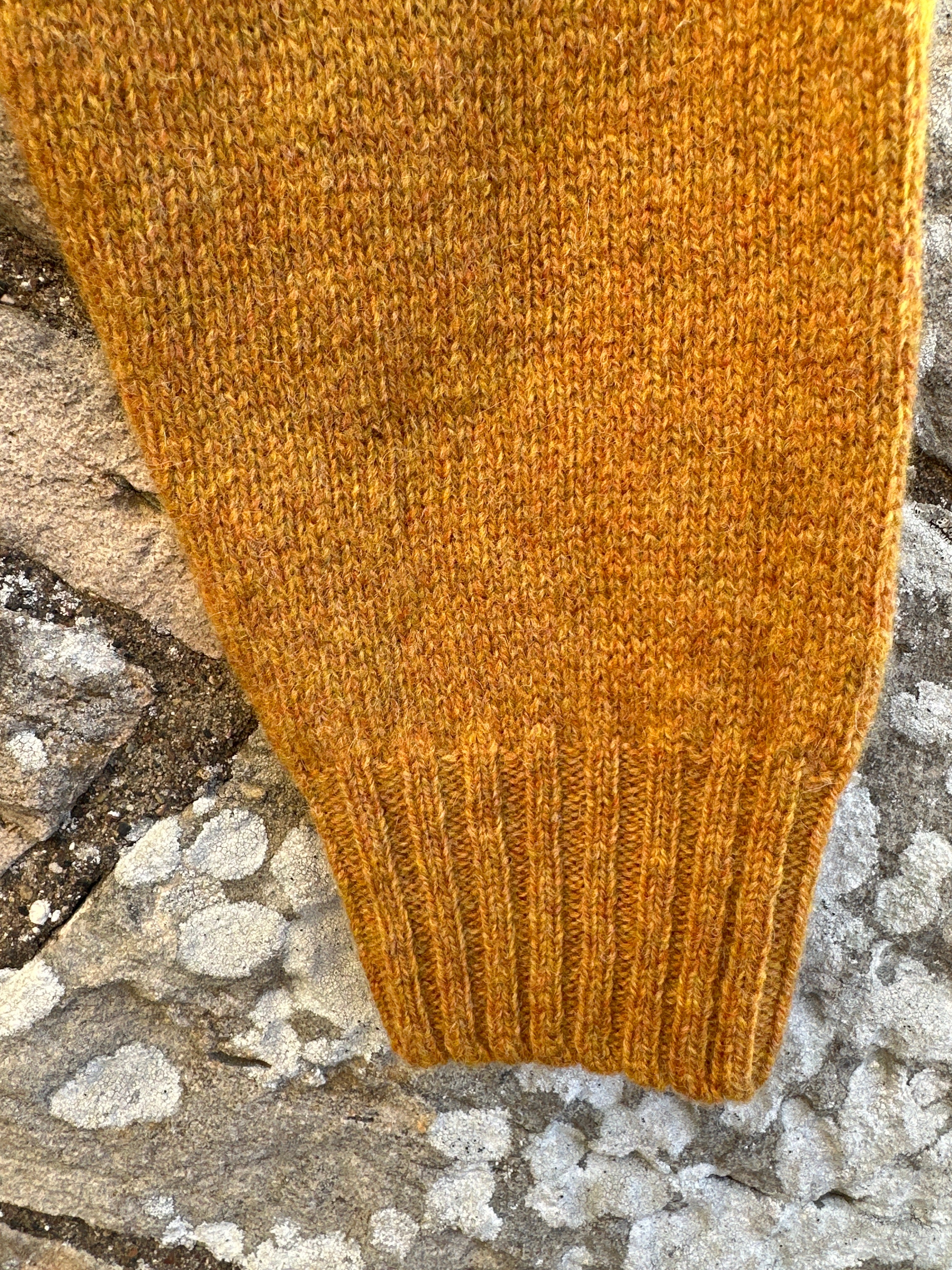 Harley Of Scotland Fairisle Cardigan In Cummin