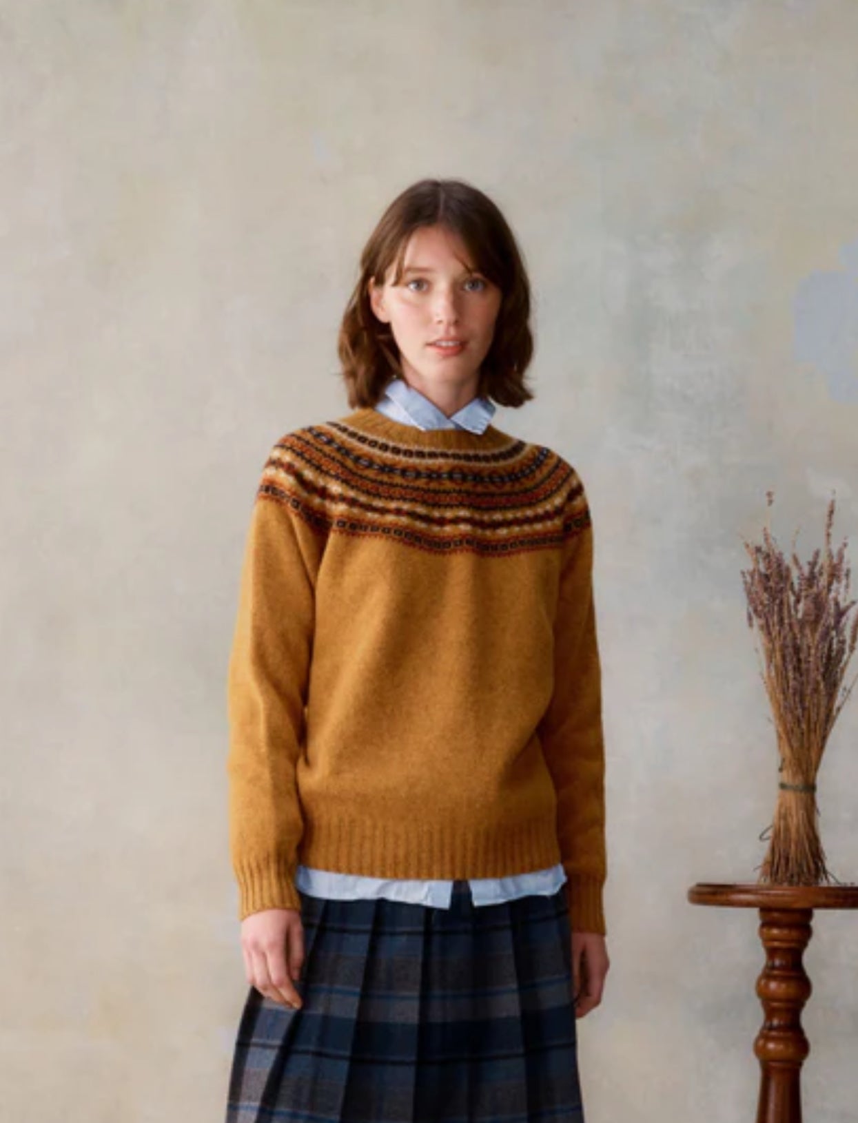 Yoke Crew Neck Sweater In Gold Dust