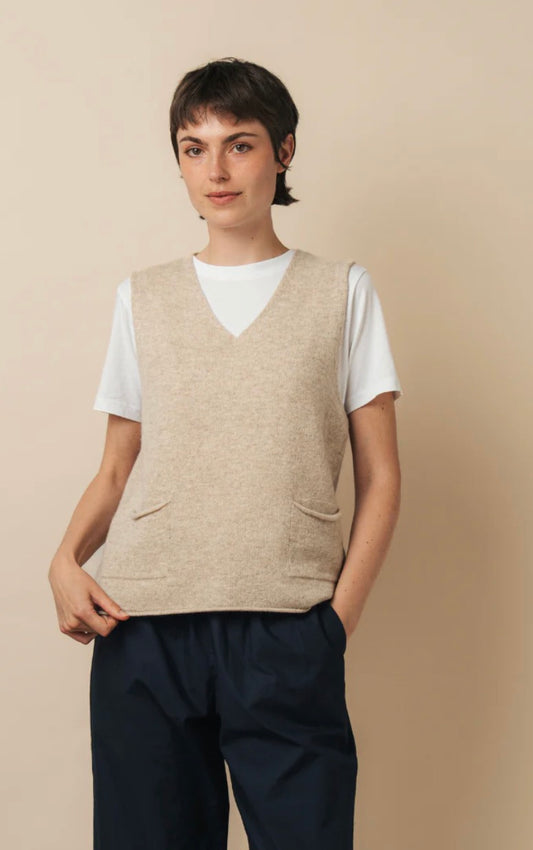 New Eribe Corry V-Neck Tank Top In Linen
