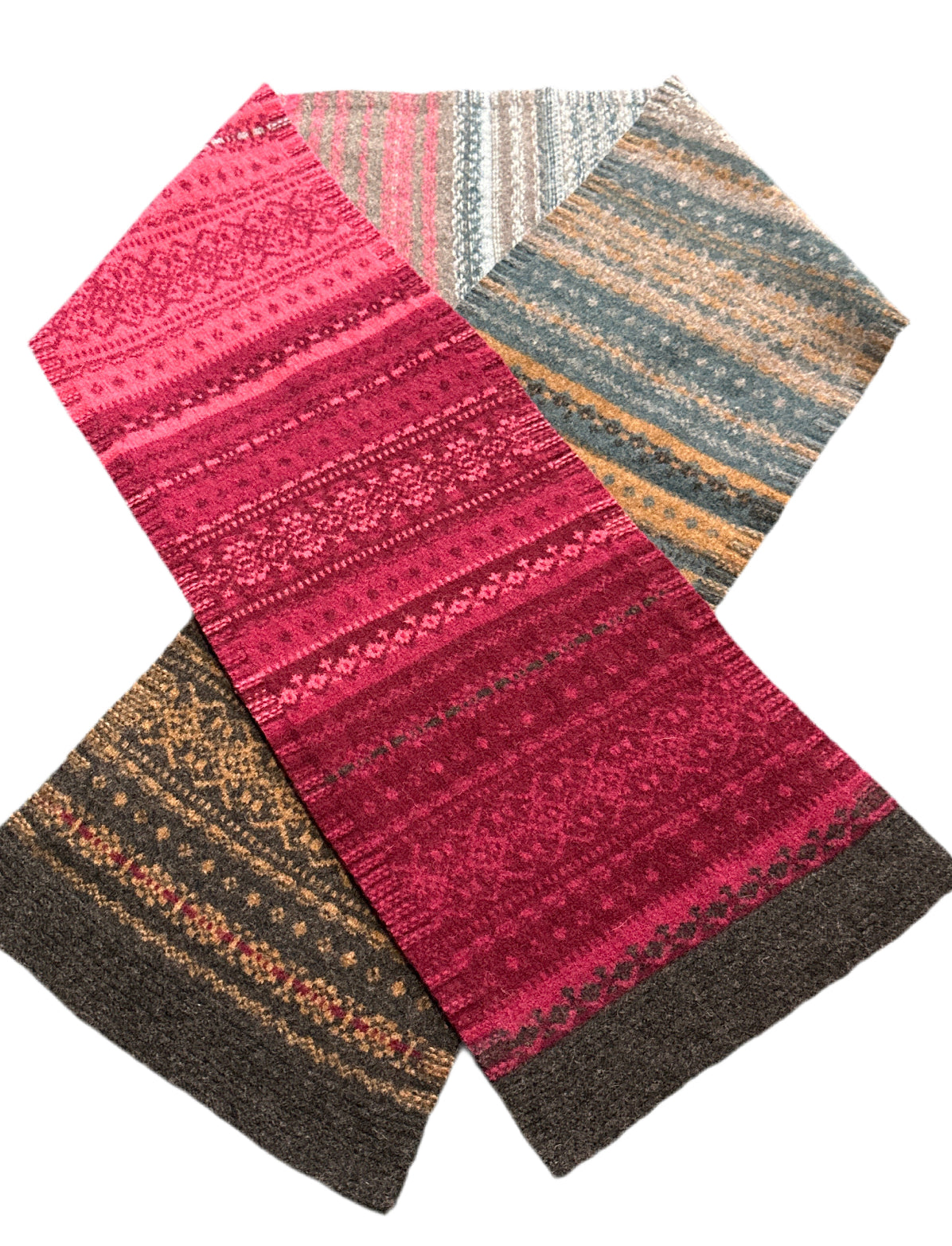 New Alloa Fairisle Scarf In Velvet