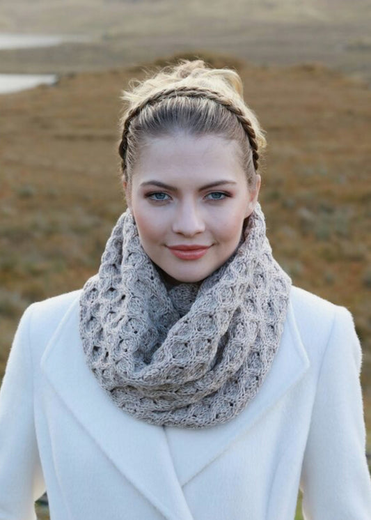 SALE Unisex Honeycomb Infinity Snood