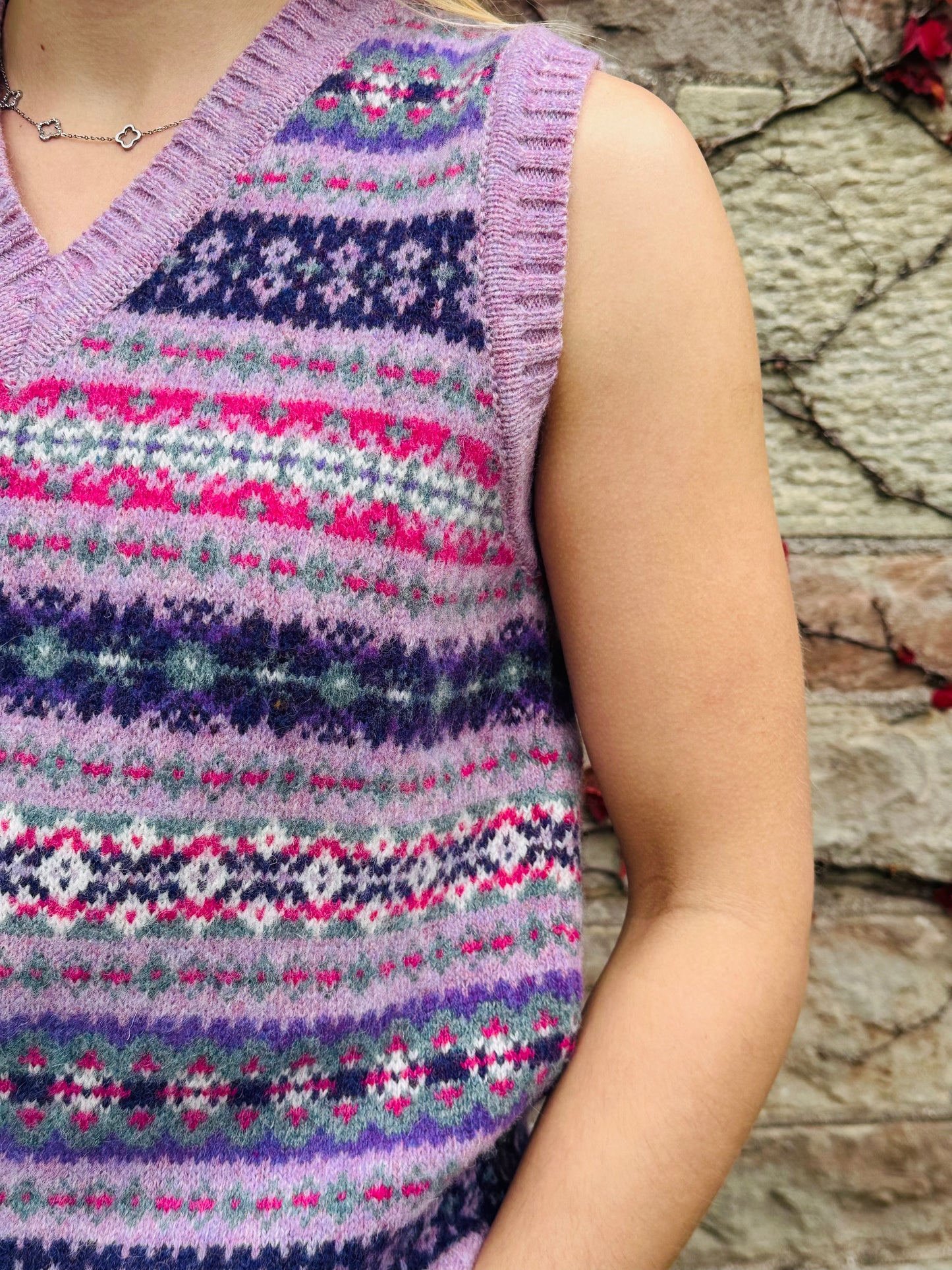 SALE Small only - New Harley Of Scotland All Over Fair Isle Tank Top In Heather Rose