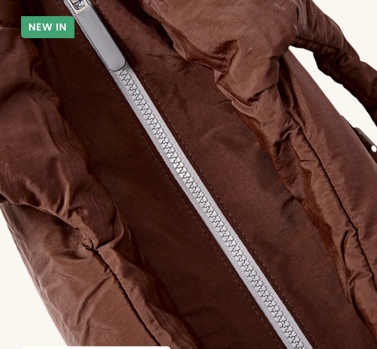 New Oxford Shoulder Bag In Chocolate