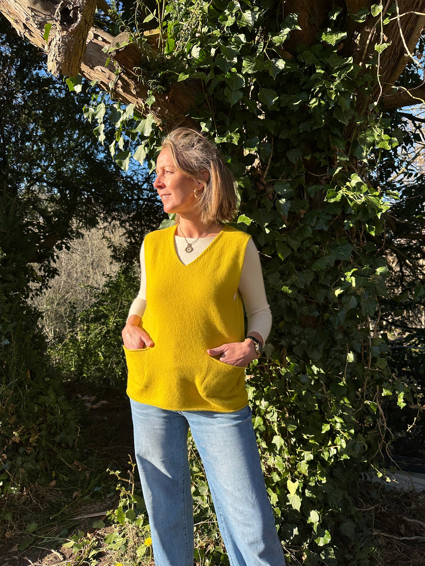 Eribe Corry V-Neck Tank Top Picalilli