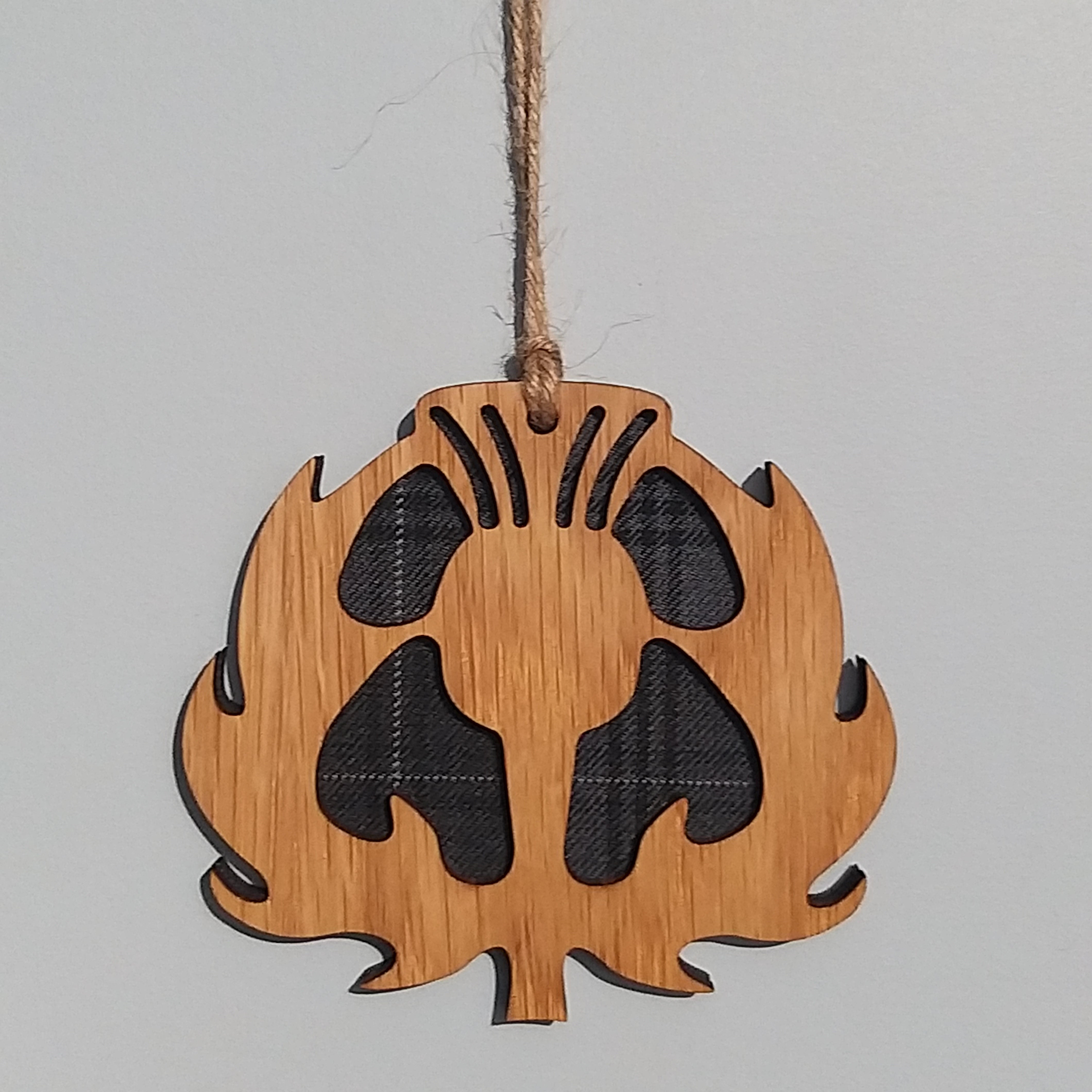 Thistle Scottish Tartan Wall Plaque
