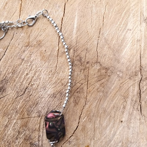Stunning Link And Shape Necklace