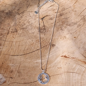 Stylish Stag Silver Played Necklace